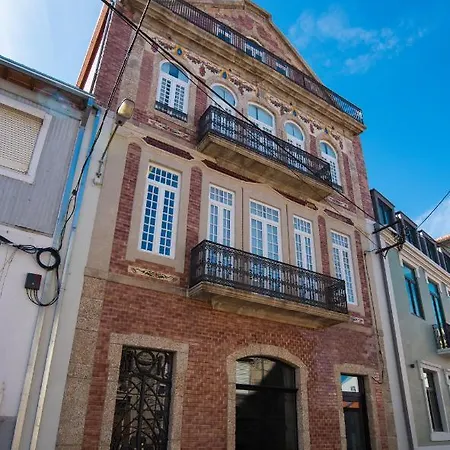 Arte Nova Bed and Breakfast *