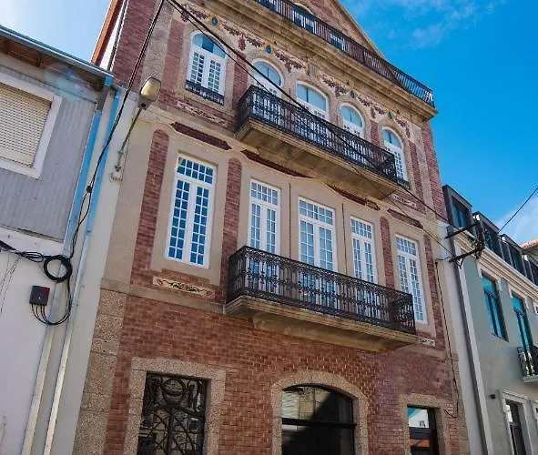 Arte Nova Bed & Breakfast *